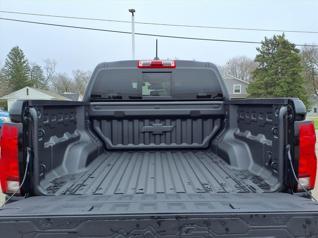 Thumbnail: 2026 Chevrolet Colorado - 8