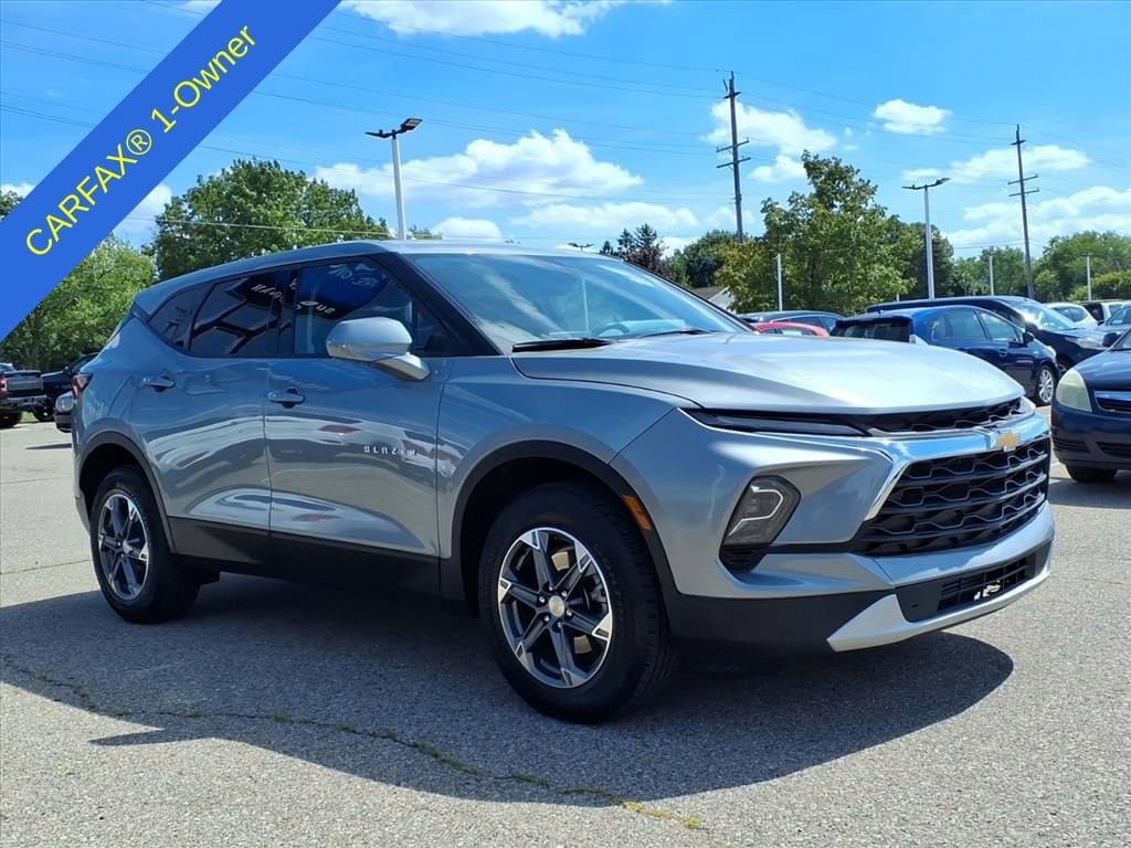 Thumbnail: 2025 Chevrolet Blazer - 3