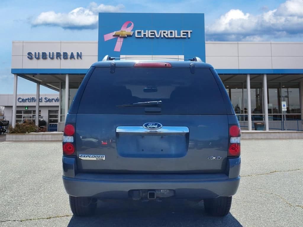 Thumbnail: 2010 Ford Explorer - 6