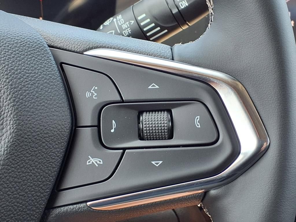 Thumbnail: 2025 Chevrolet Trax - 24