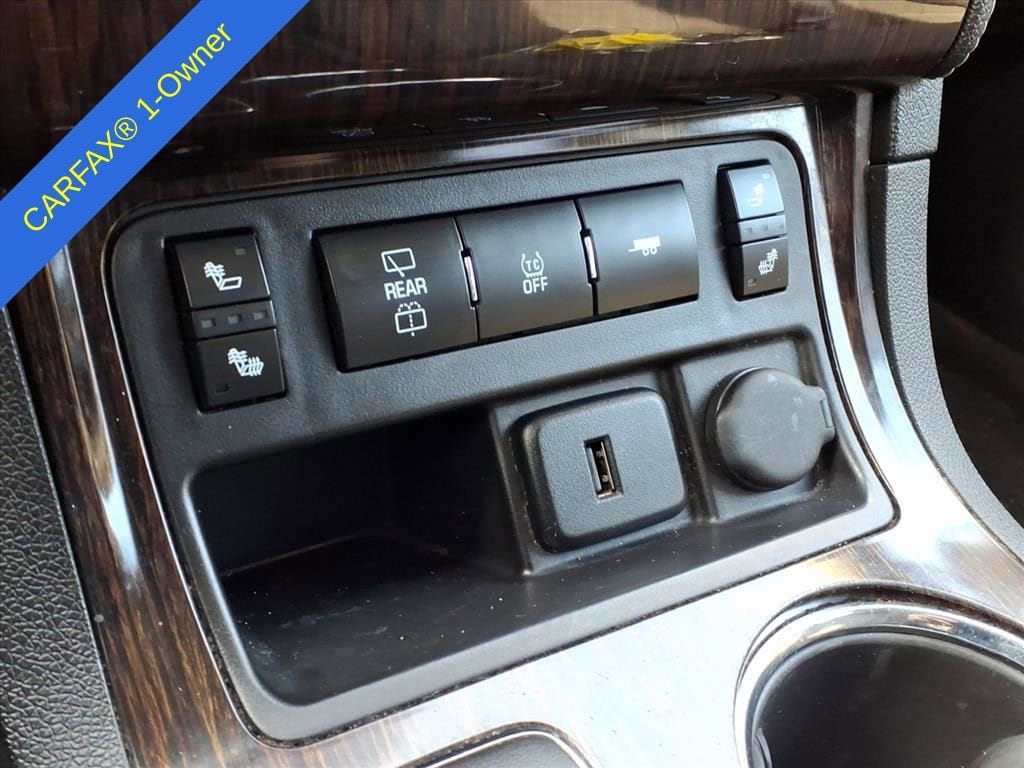 Thumbnail: 2016 Chevrolet Traverse - 27