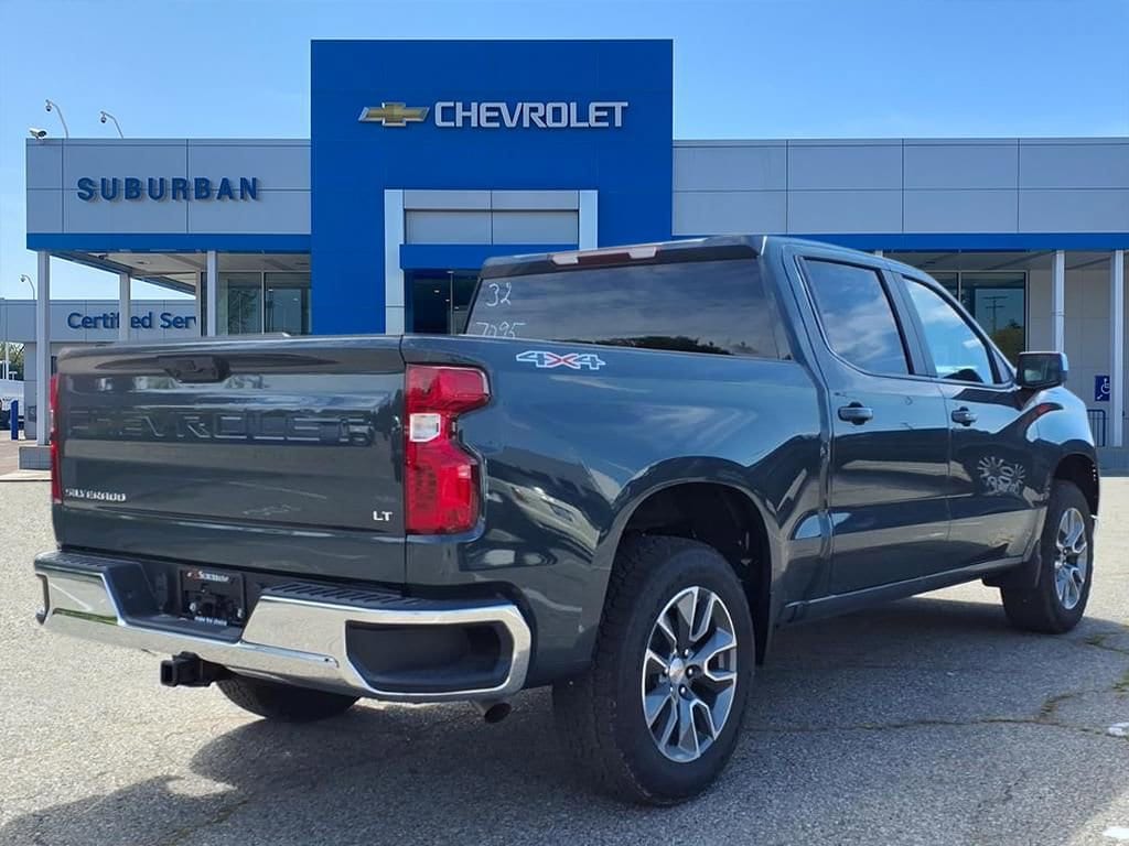 Thumbnail: 2026 Chevrolet Silverado 1500 - 4