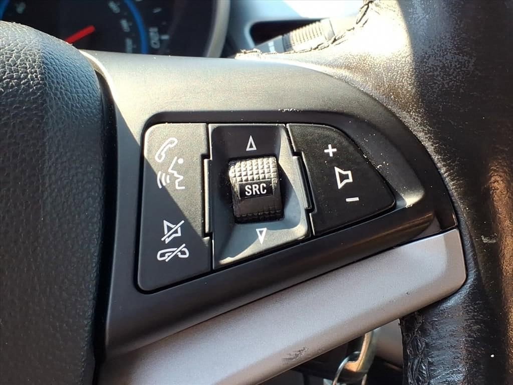 Thumbnail: 2015 Chevrolet Cruze - 20