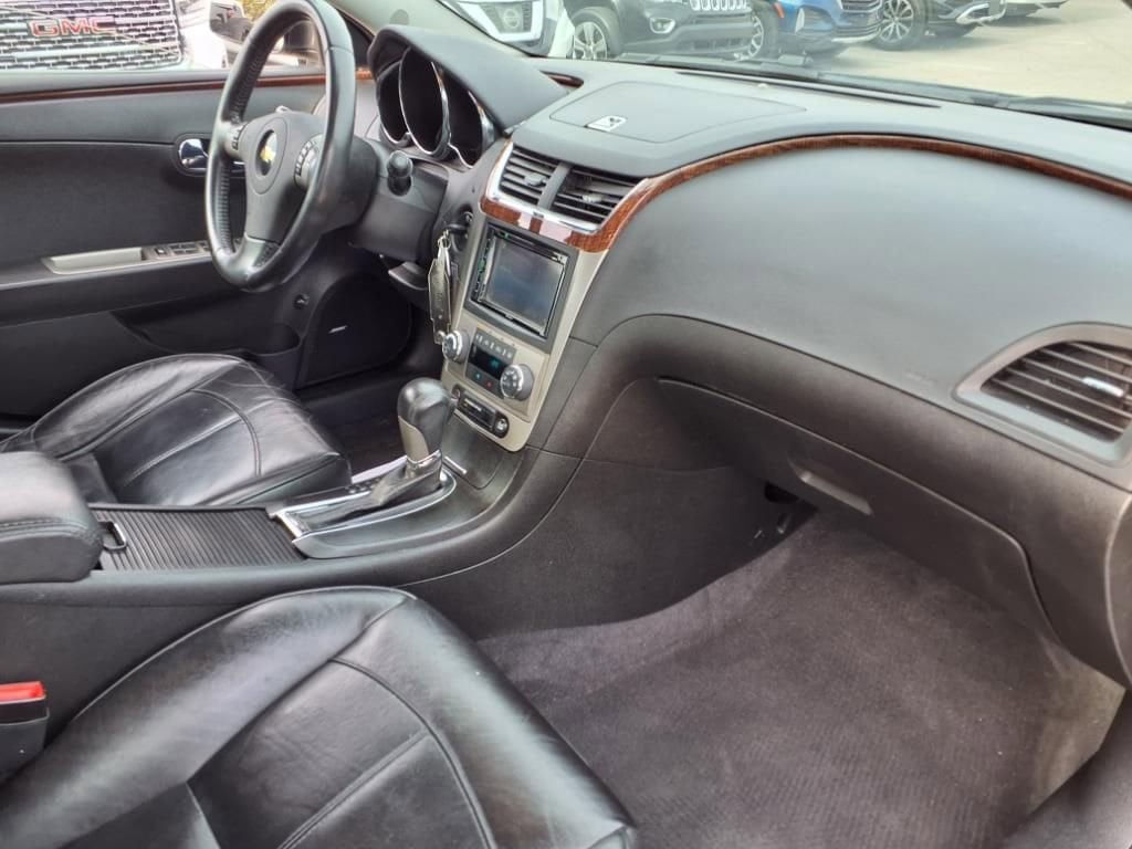 2011 Chevrolet Malibu LTZ 16