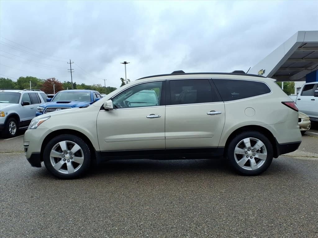 Thumbnail: 2014 Chevrolet Traverse - 7