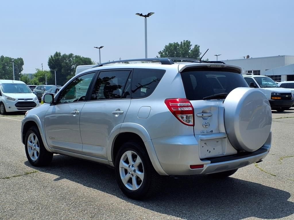Thumbnail: 2012 Toyota RAV4 - 7