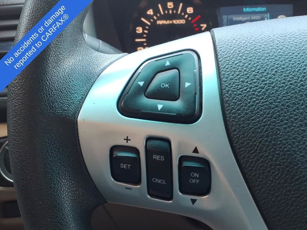 Thumbnail: 2011 Ford Explorer - 28