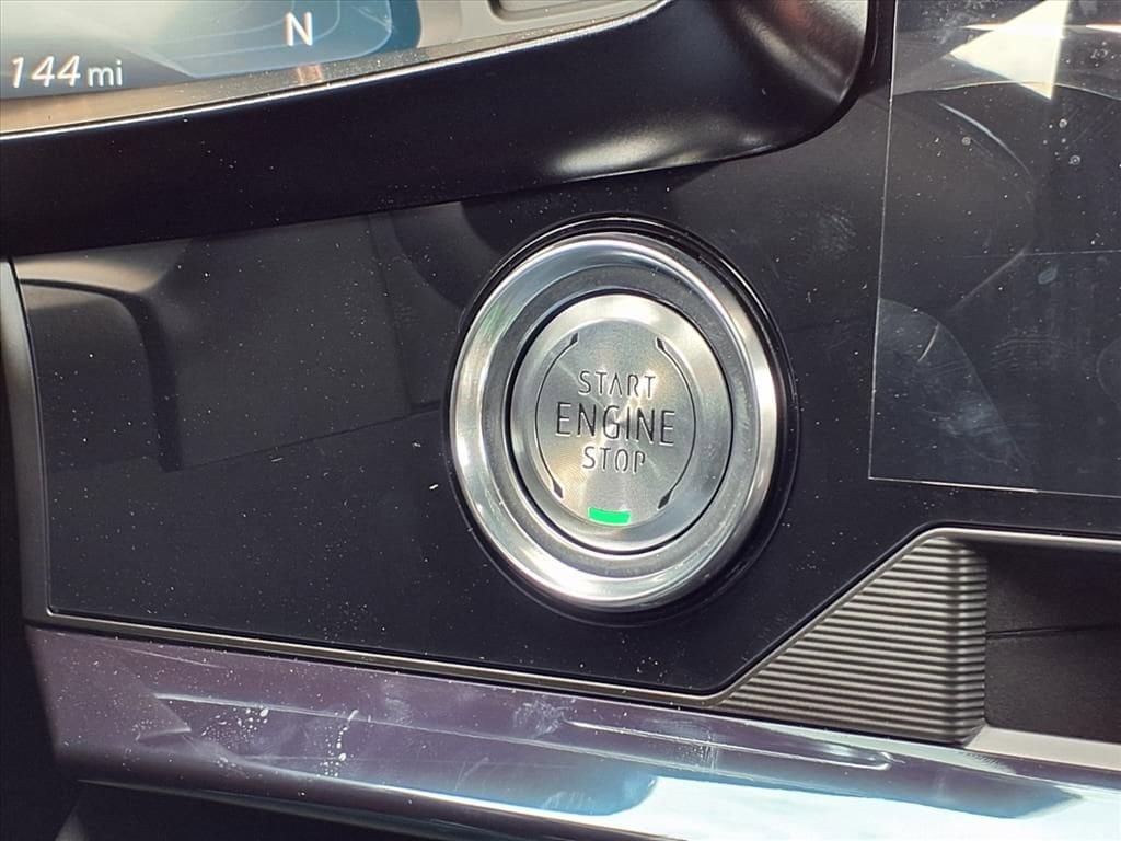 Thumbnail: 2025 Chevrolet Corvette - 20