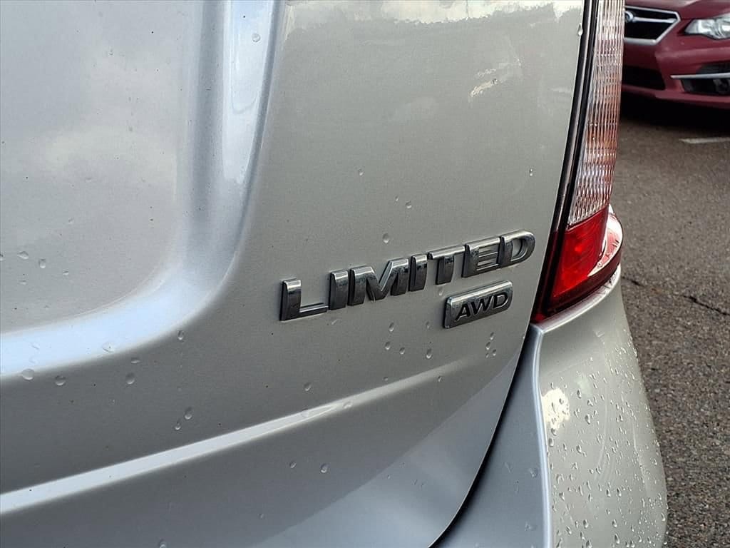 Thumbnail: 2013 Ford Edge - 9