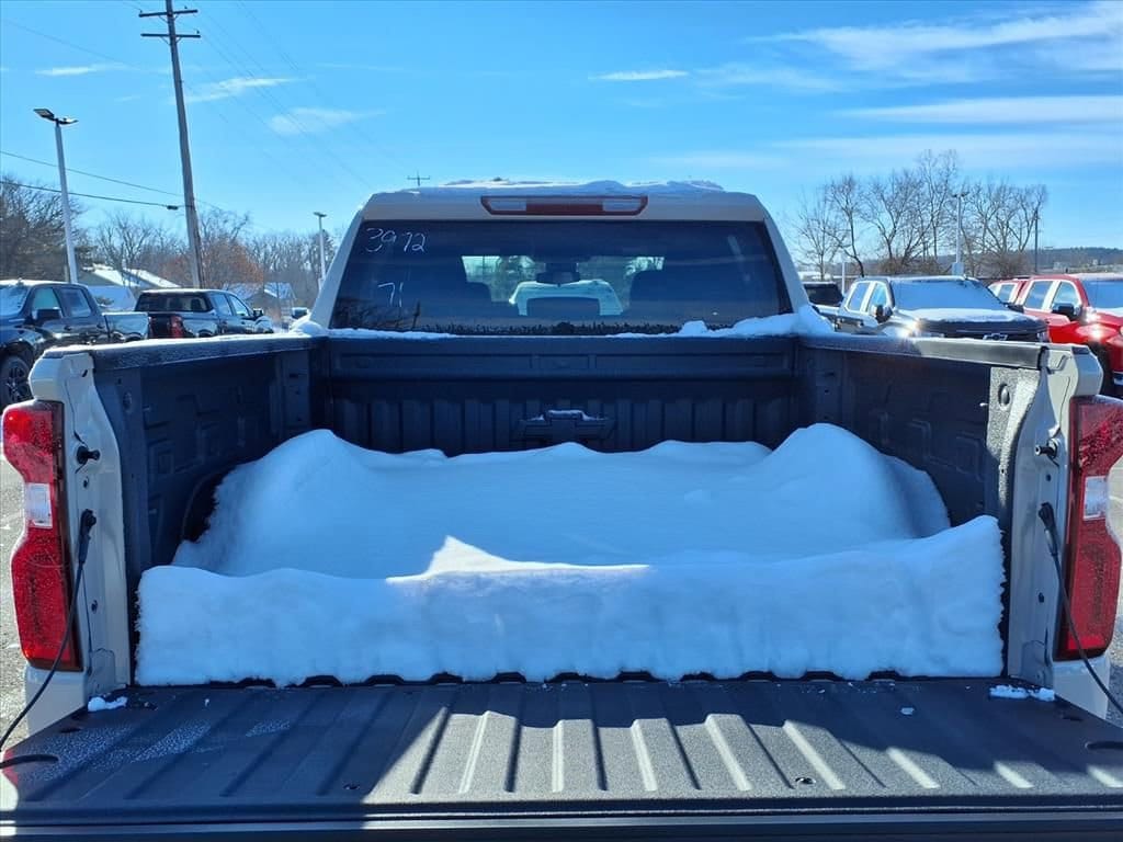 Thumbnail: 2026 Chevrolet Silverado 1500 - 8