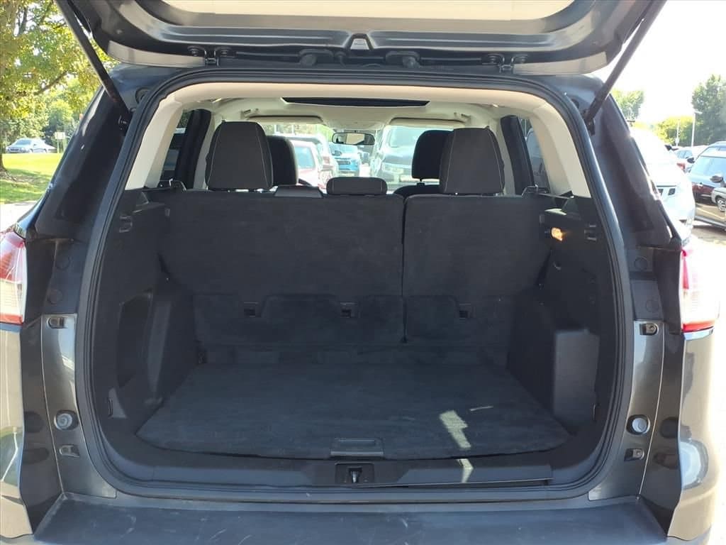 Thumbnail: 2016 Ford Escape - 10
