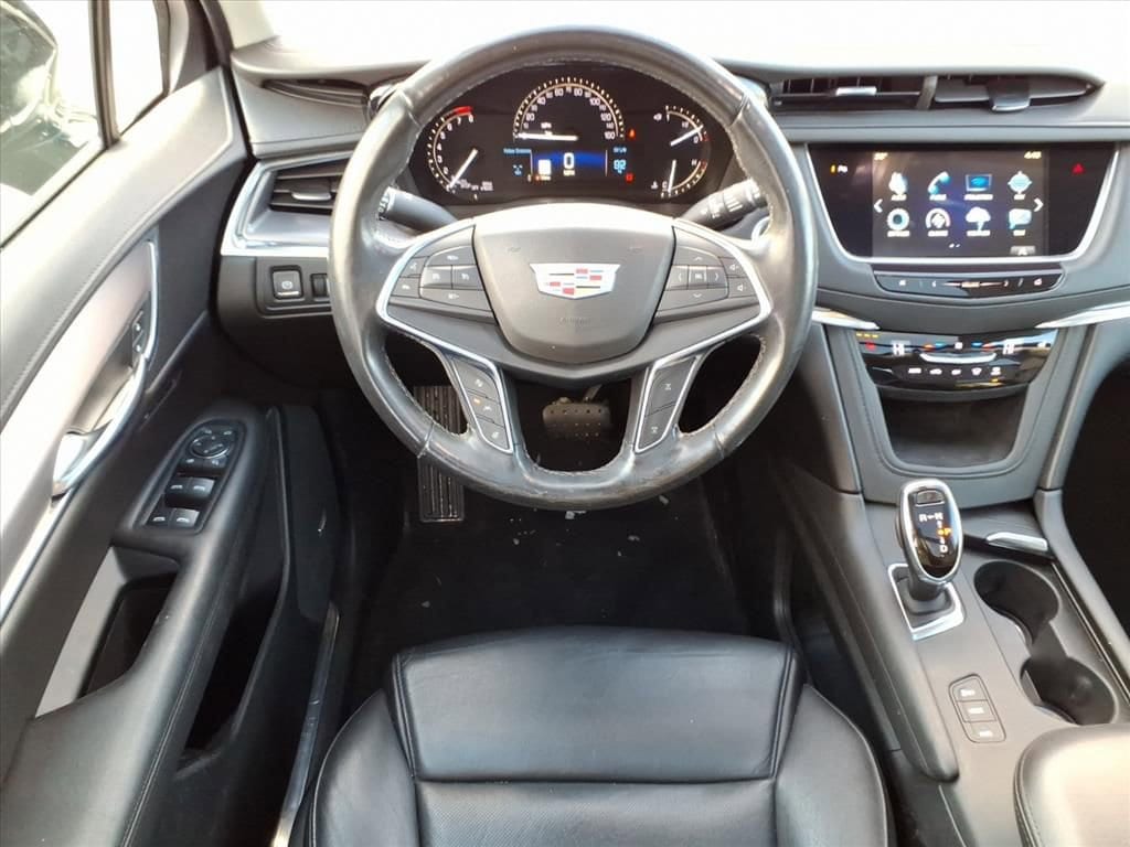 Thumbnail: 2019 Cadillac XT5 - 13