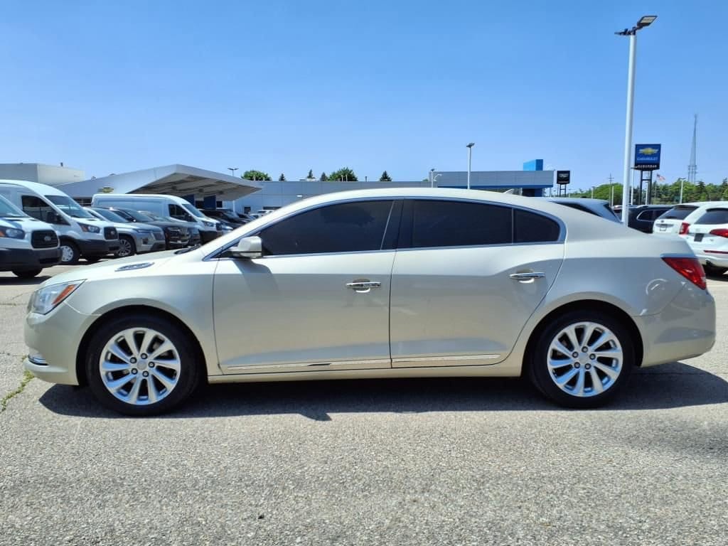 Thumbnail: 2014 Buick LaCrosse - 8