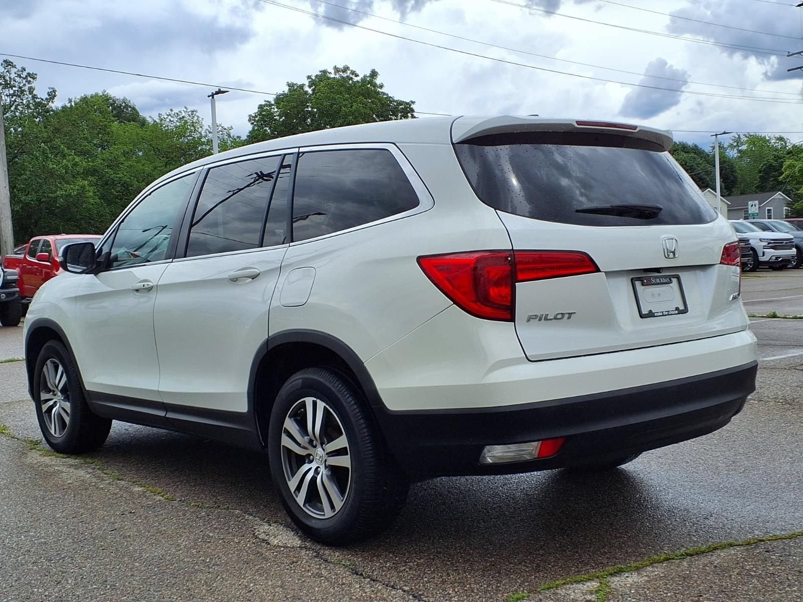 Thumbnail: 2016 Honda Pilot - 7