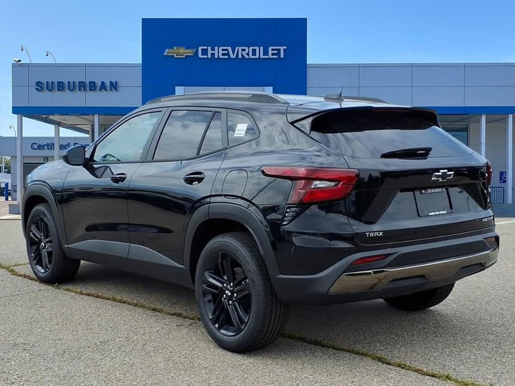 Thumbnail: 2025 Chevrolet Trax - 6