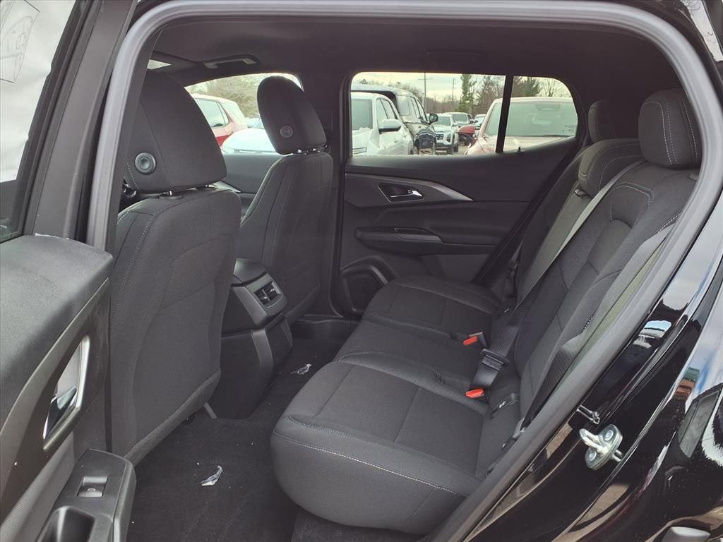 Thumbnail: 2026 Chevrolet Equinox - 9