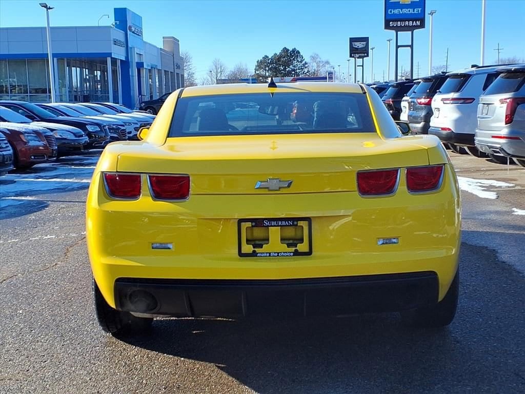 Thumbnail: 2010 Chevrolet Camaro - 5