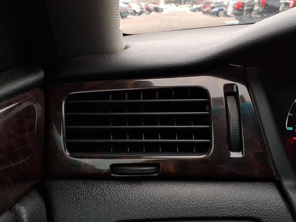 Thumbnail: 2012 Chevrolet Impala - 28