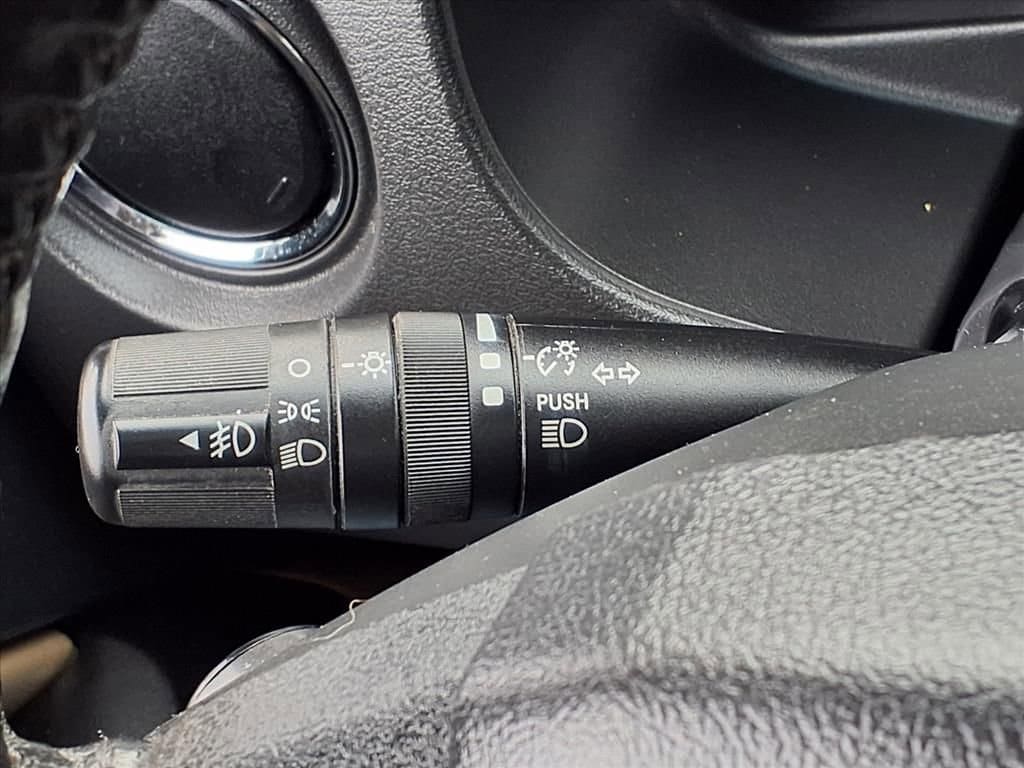 Thumbnail: 2010 Jeep Compass - 22