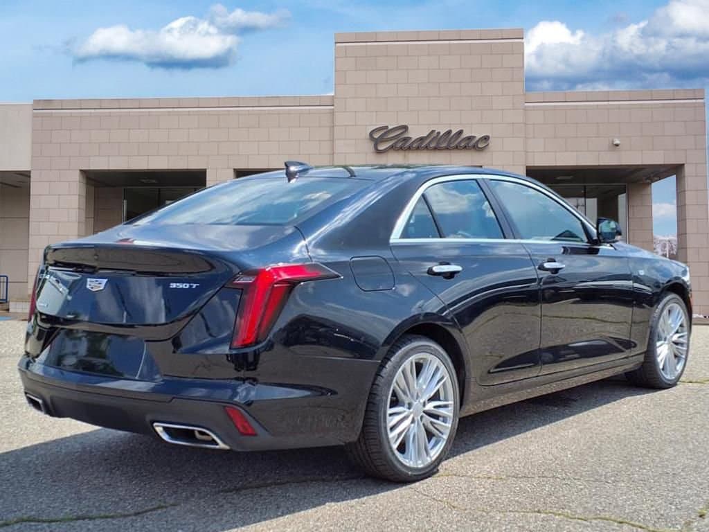 Thumbnail: 2023 Cadillac CT4 - 5