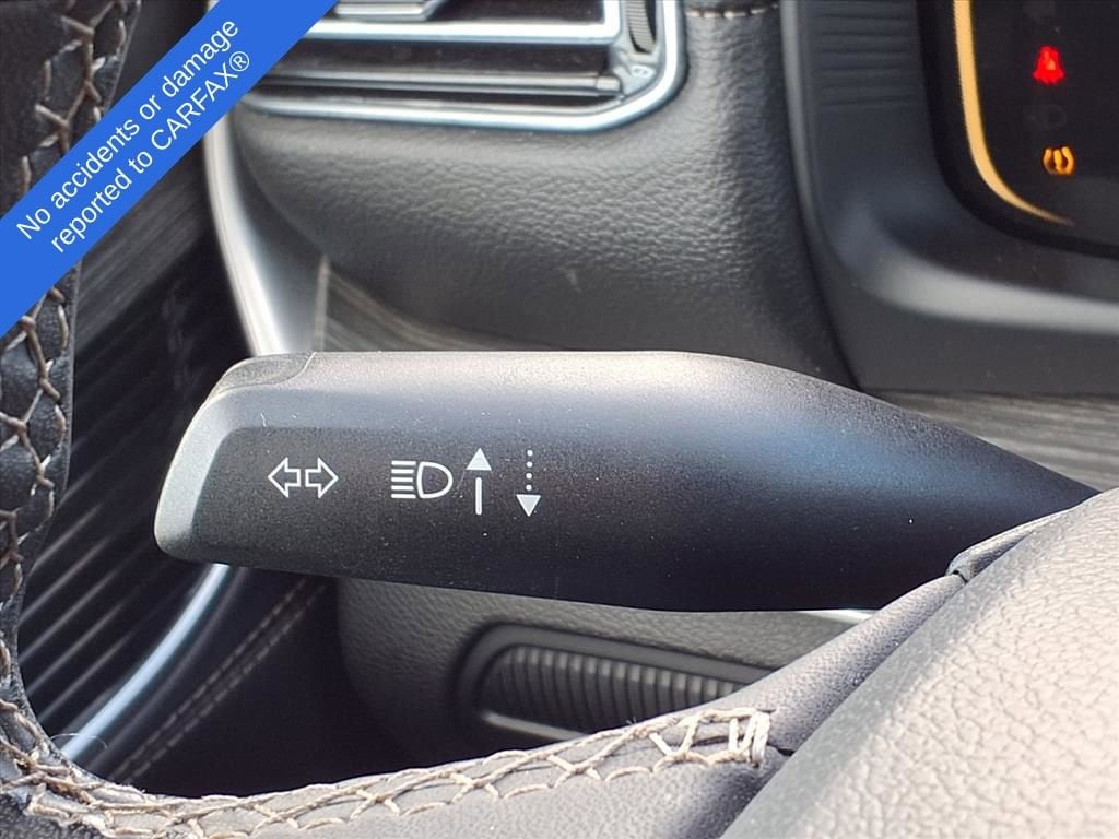 Thumbnail: 2024 Jeep Wagoneer - 23