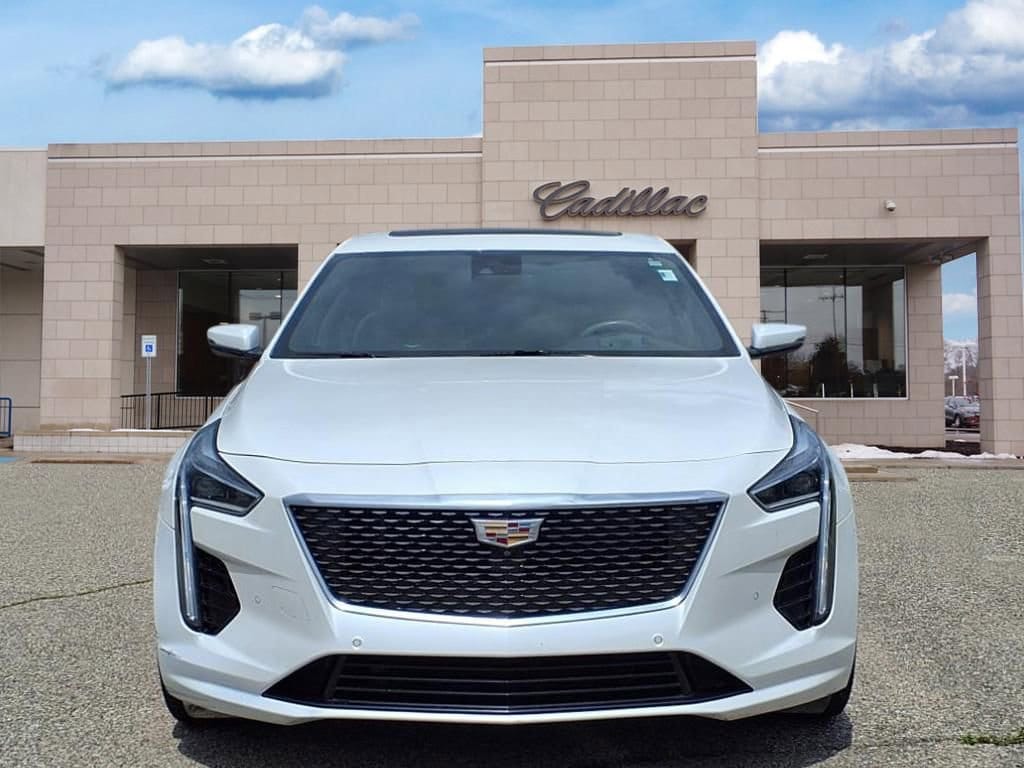 Thumbnail: 2019 Cadillac CT6 - 2