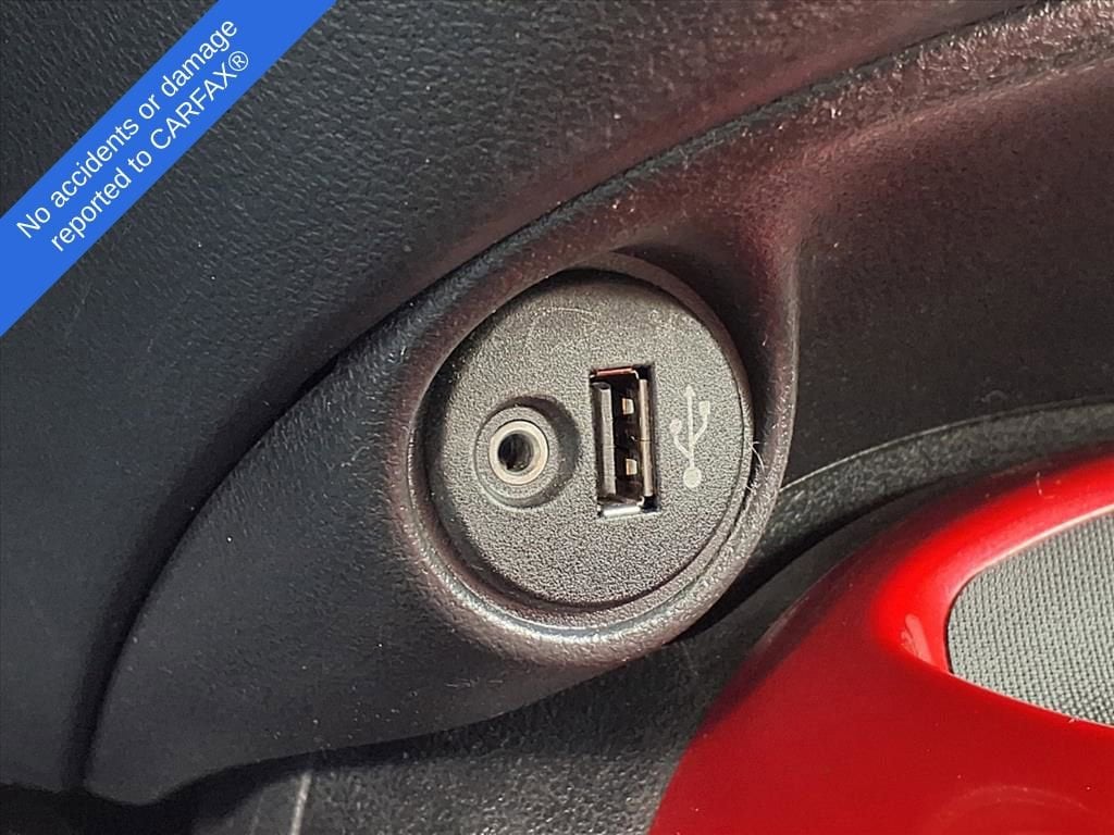 Thumbnail: 2013 Nissan Juke - 28