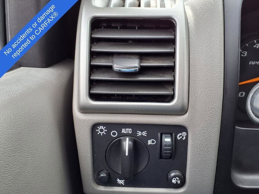 Thumbnail: 2008 Chevrolet Colorado - 24