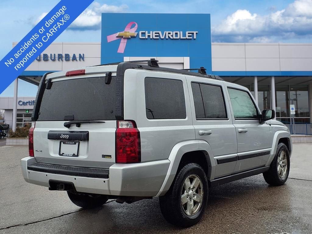 Thumbnail: 2008 Jeep Commander - 4