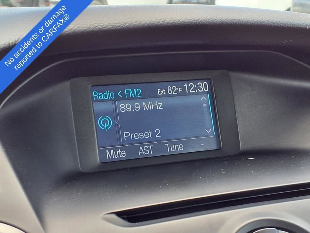 Thumbnail: 2014 Ford Focus - 29