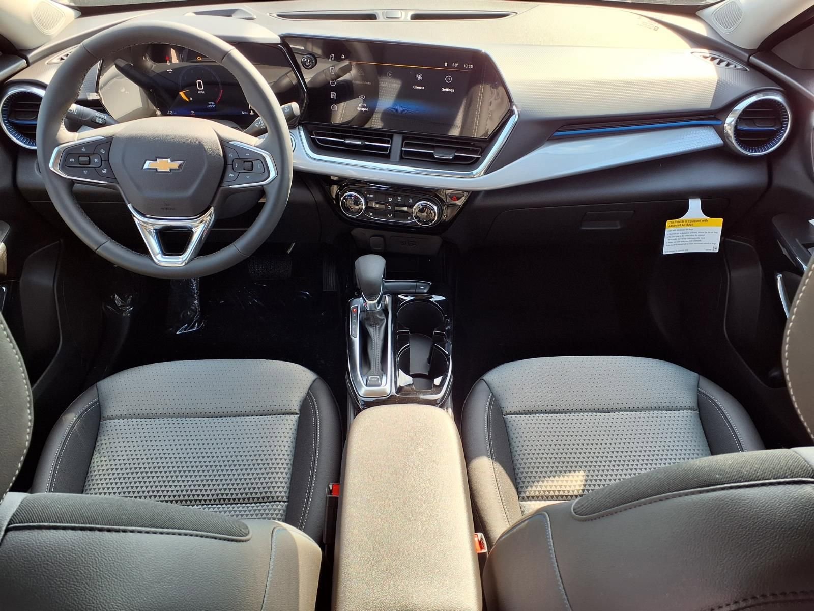 Thumbnail: 2026 Chevrolet Trax - 10
