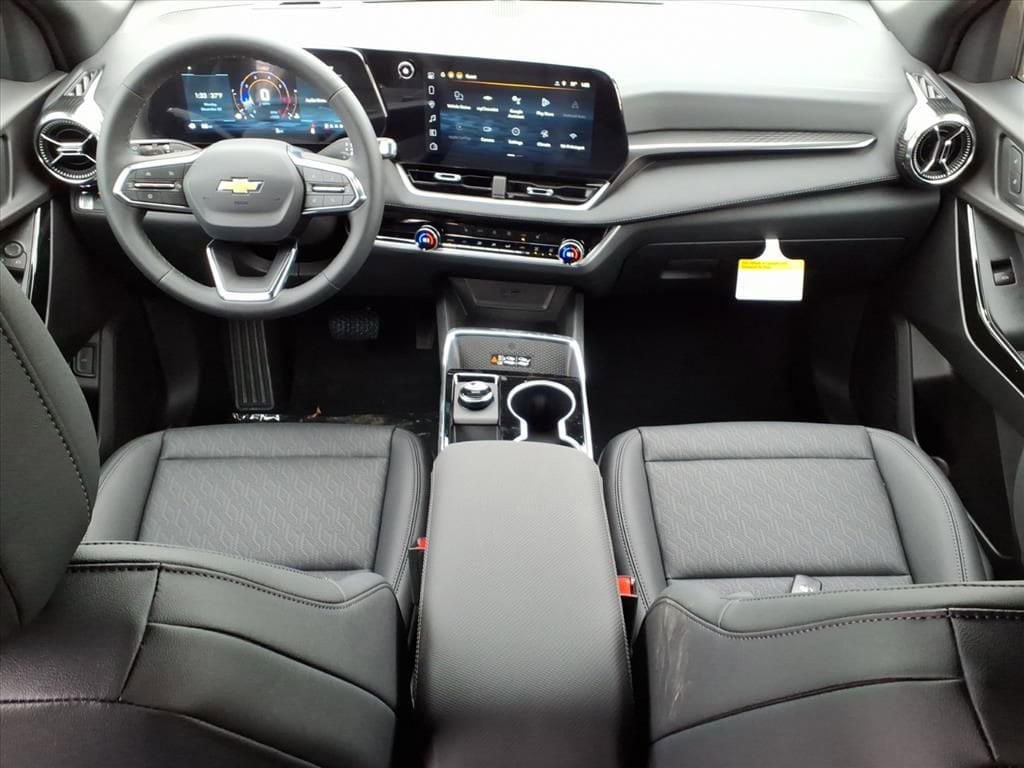 Thumbnail: 2026 Chevrolet Equinox - 10