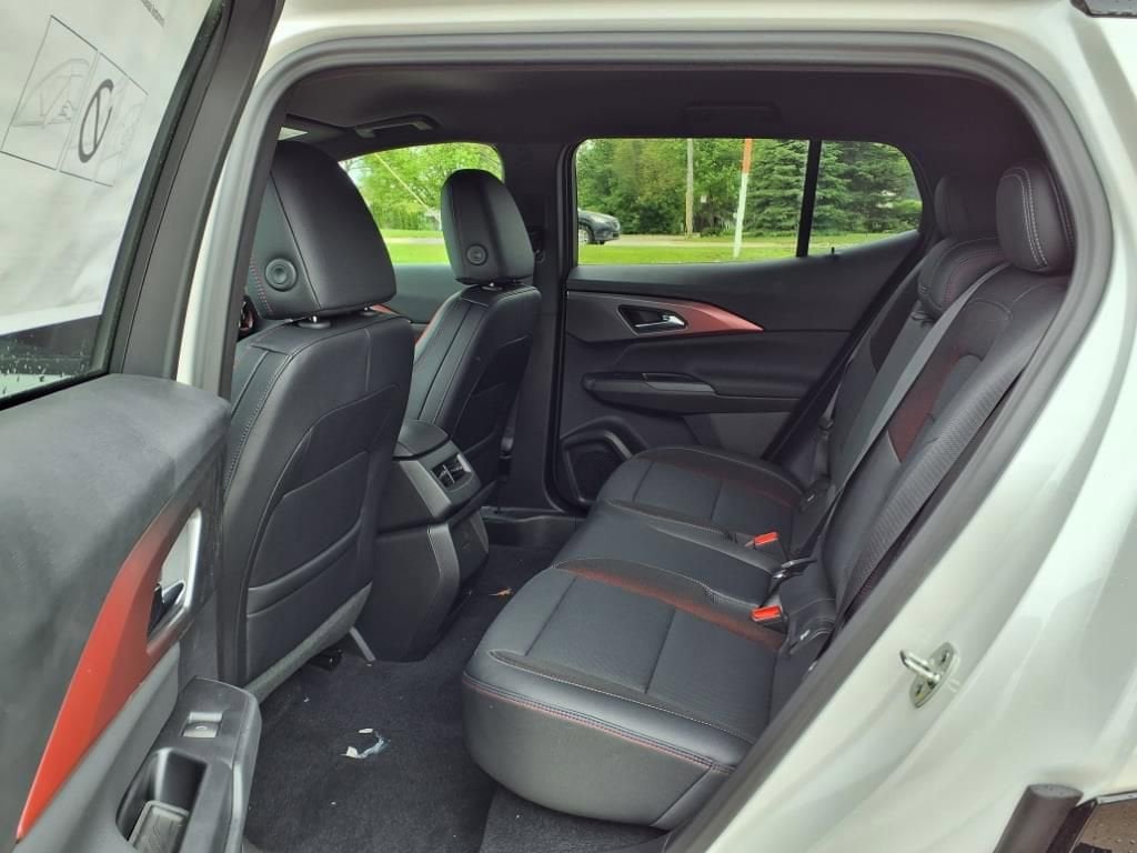 Thumbnail: 2025 Chevrolet Equinox - 9