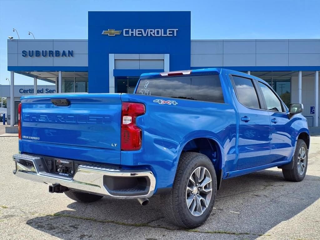 Thumbnail: 2026 Chevrolet Silverado 1500 - 4