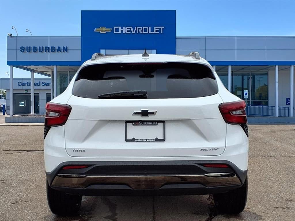 Thumbnail: 2026 Chevrolet Trax - 5