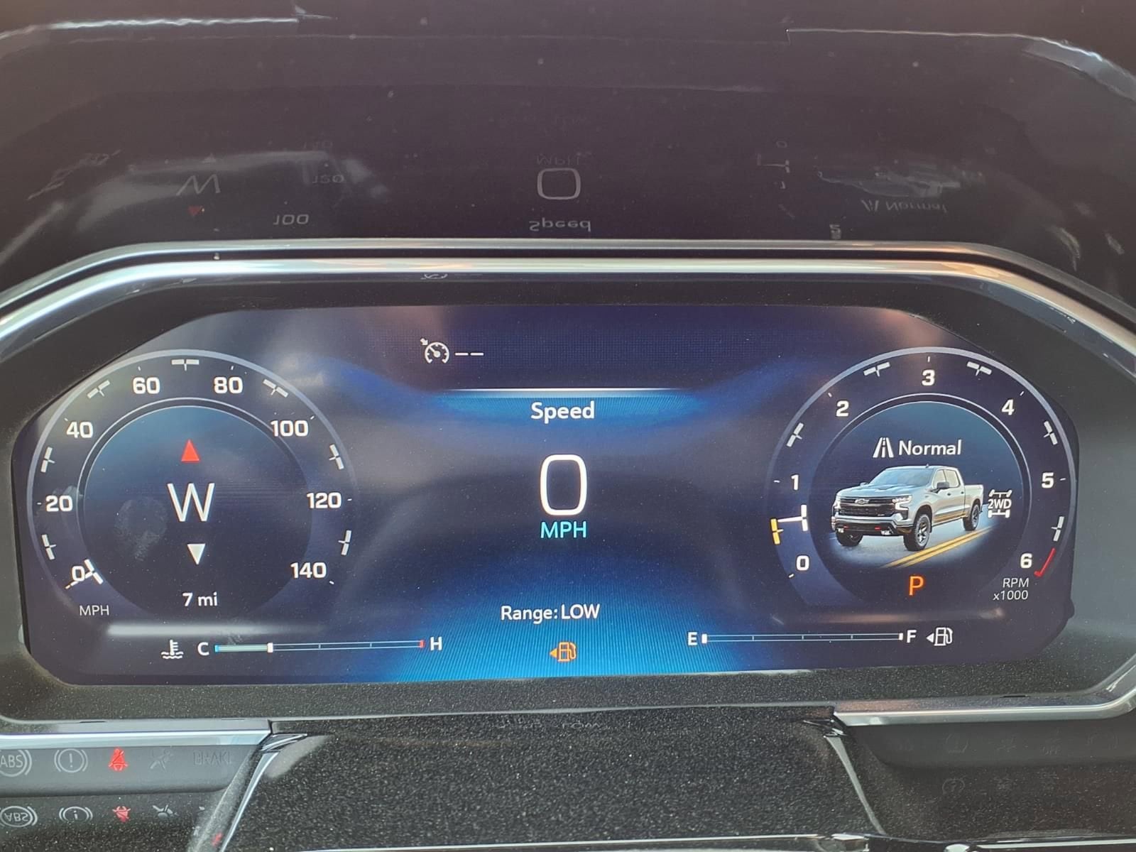 Thumbnail: 2026 Chevrolet Silverado 1500 - 14