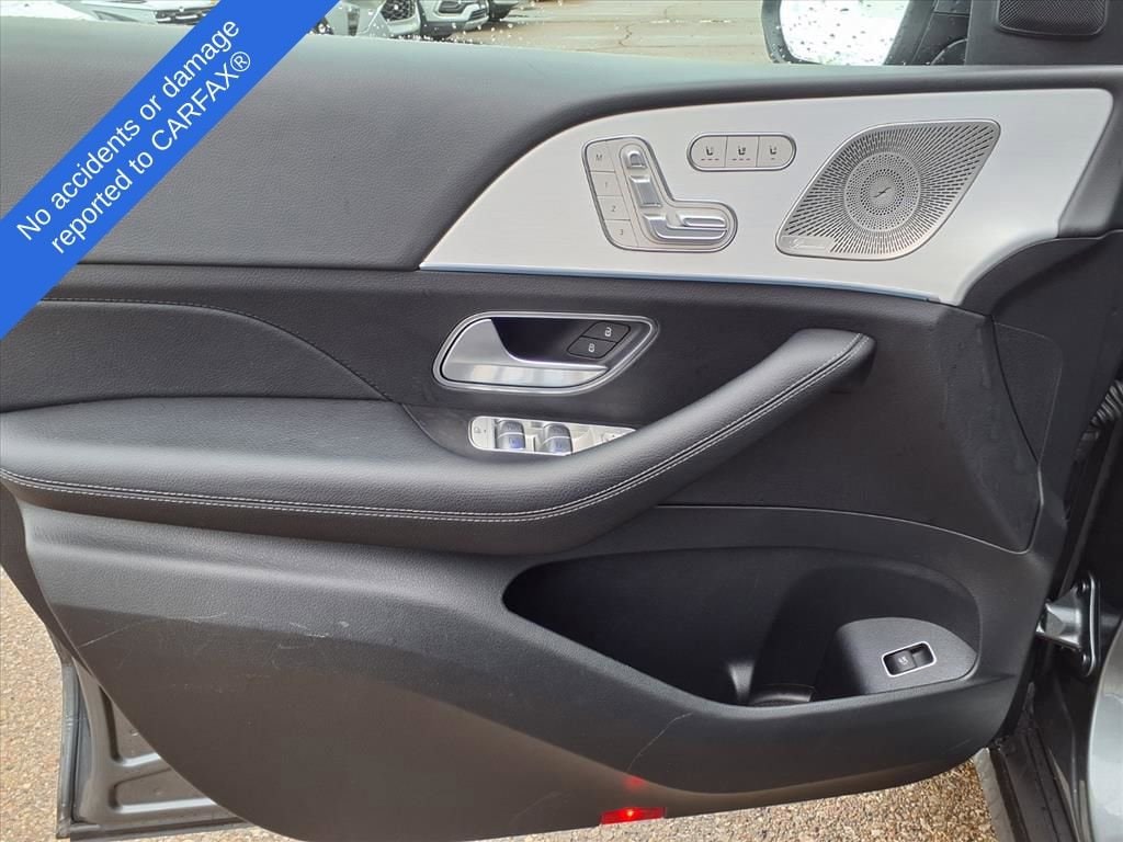 Thumbnail: 2025 Mercedes-Benz GLE - 15