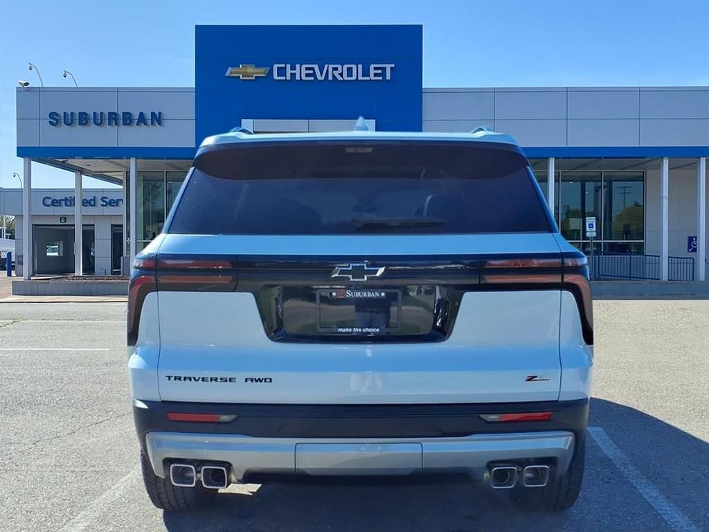 Thumbnail: 2026 Chevrolet Traverse - 5