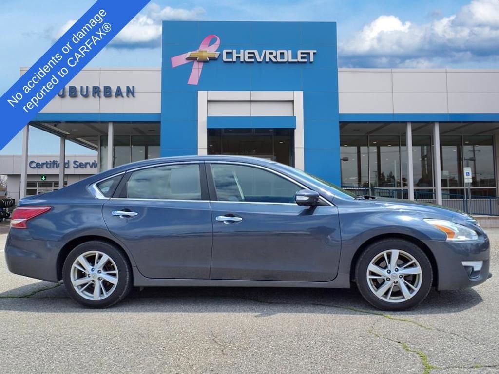 Thumbnail: 2013 Nissan Altima - 4
