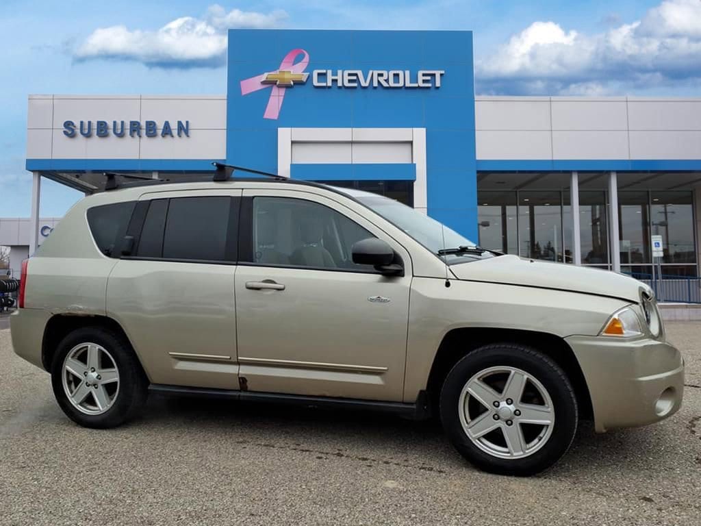 Thumbnail: 2010 Jeep Compass - 4