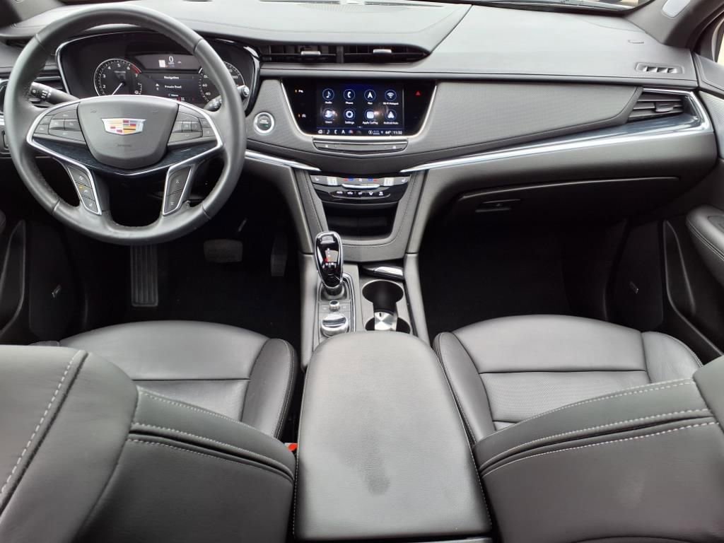 Thumbnail: 2024 Cadillac XT5 - 12