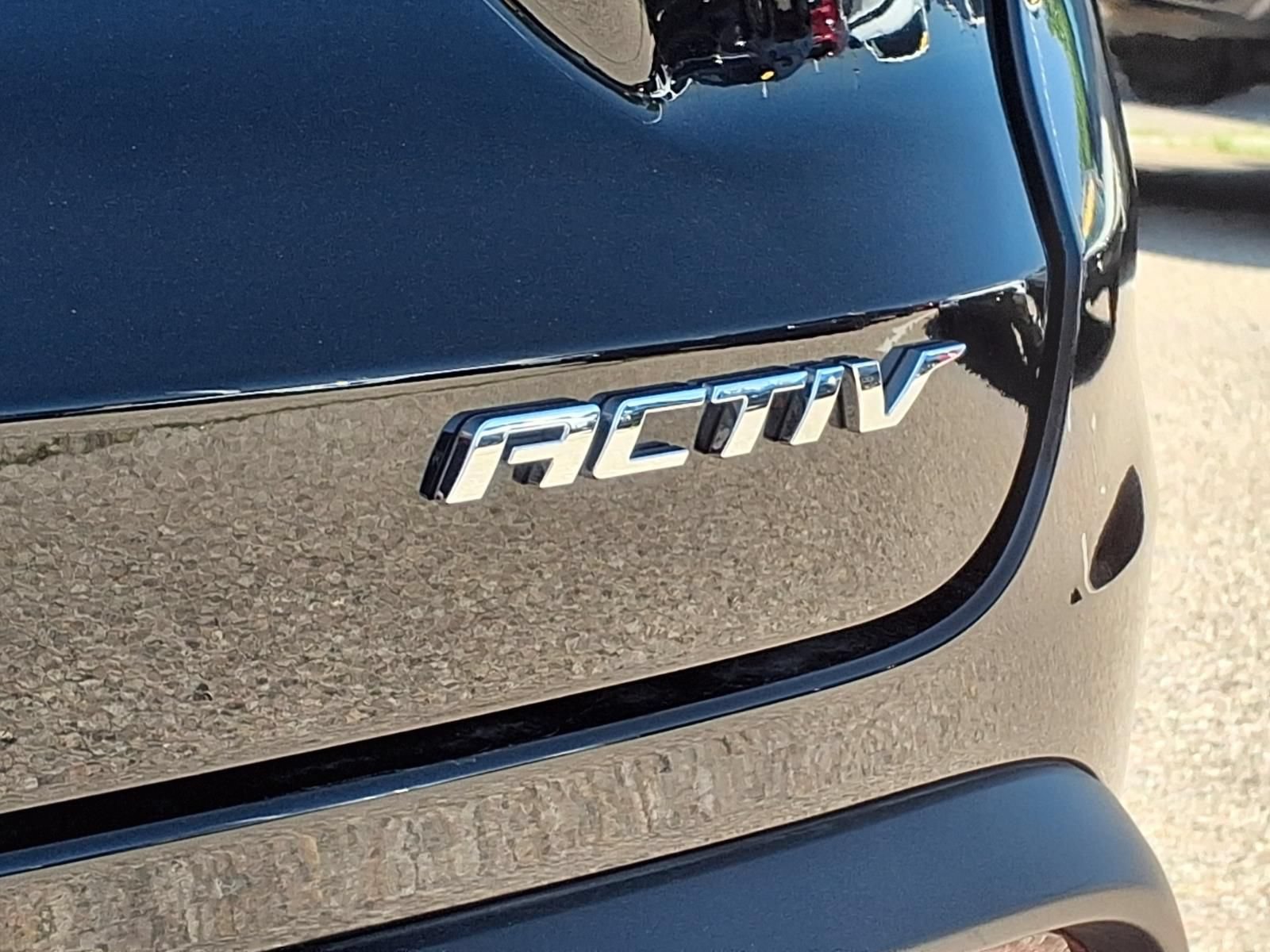 2026 Chevrolet Trax Activ - Photo 8