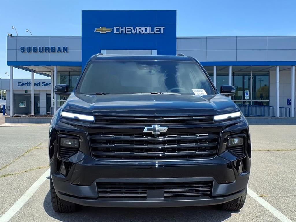 2026 Chevrolet Traverse photo 2