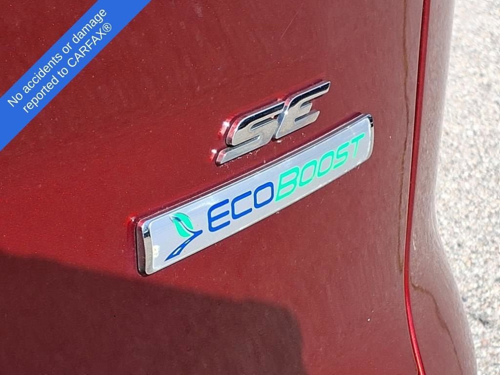 Thumbnail: 2015 Ford Escape - 12