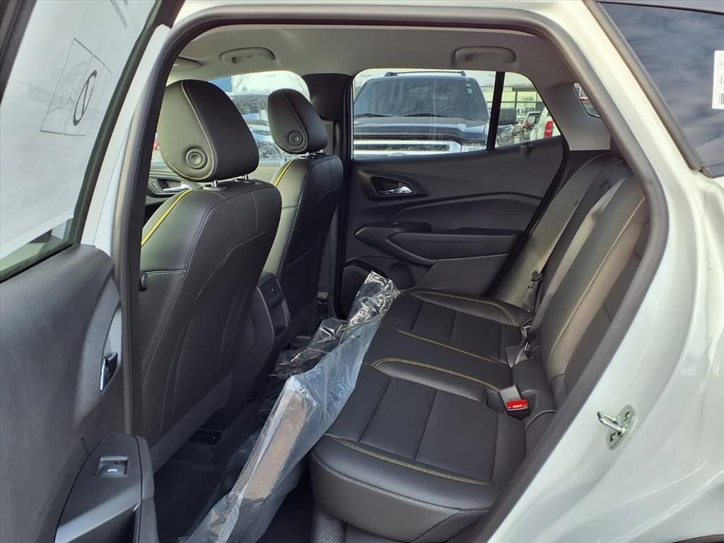 Thumbnail: 2026 Chevrolet Trax - 10