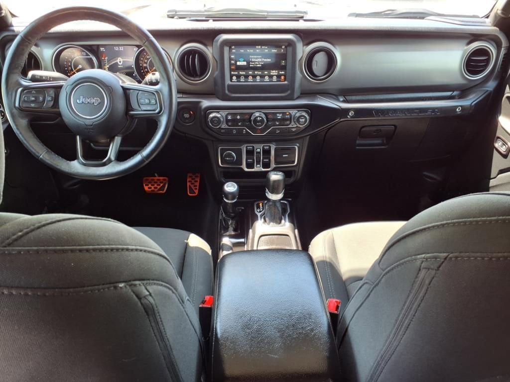 Thumbnail: 2018 Jeep Wrangler - 12