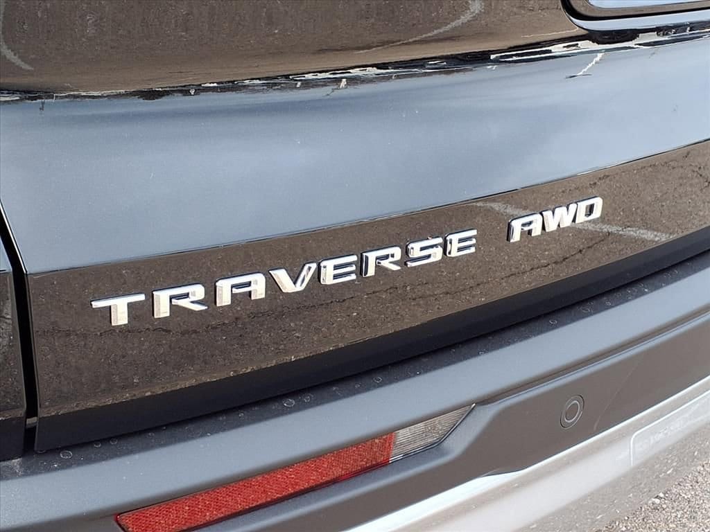 Thumbnail: 2026 Chevrolet Traverse - 8