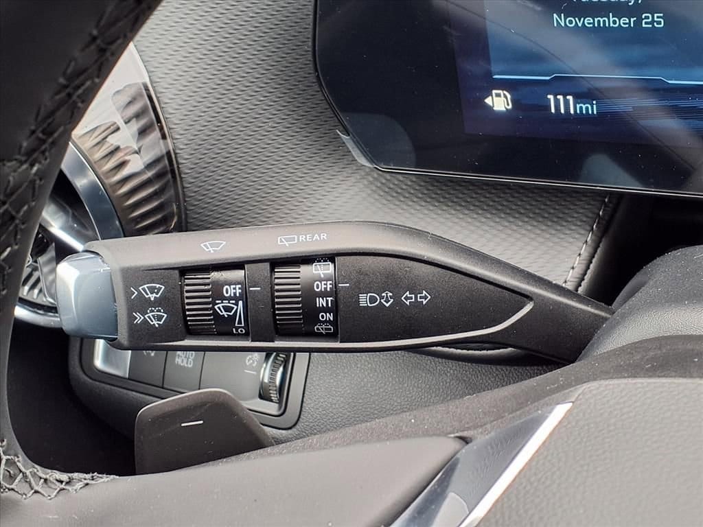 Thumbnail: 2026 Chevrolet Equinox - 16