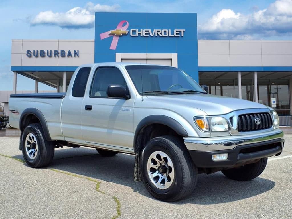 Thumbnail: 2001 Toyota Tacoma - 3