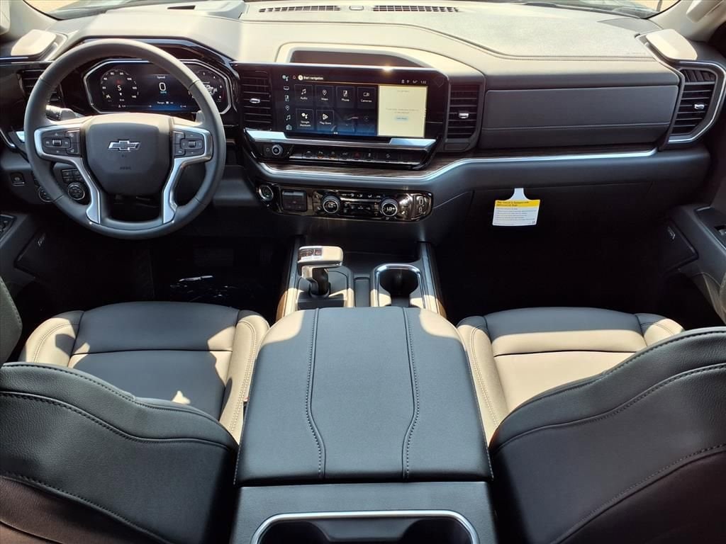 Thumbnail: 2026 Chevrolet Silverado 1500 - 9